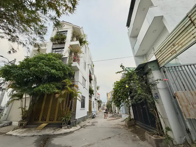 Nhà mới 5 tầng rộng rãi gần Vạn Phúc City - Hiệp Bình... Bán nhà riêng tại Hiệp Bình, Hồ Chí Minh 01