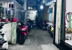 Gần Trường Nguyễn Trãi - 2 Tầng - 33m² - Nhỉnh 2 tỷ - Ngang gần 5m - Sổ vuông đẹp... Bán nhà riêng tại Xóm Chiếu, Hồ Chí Minh 01