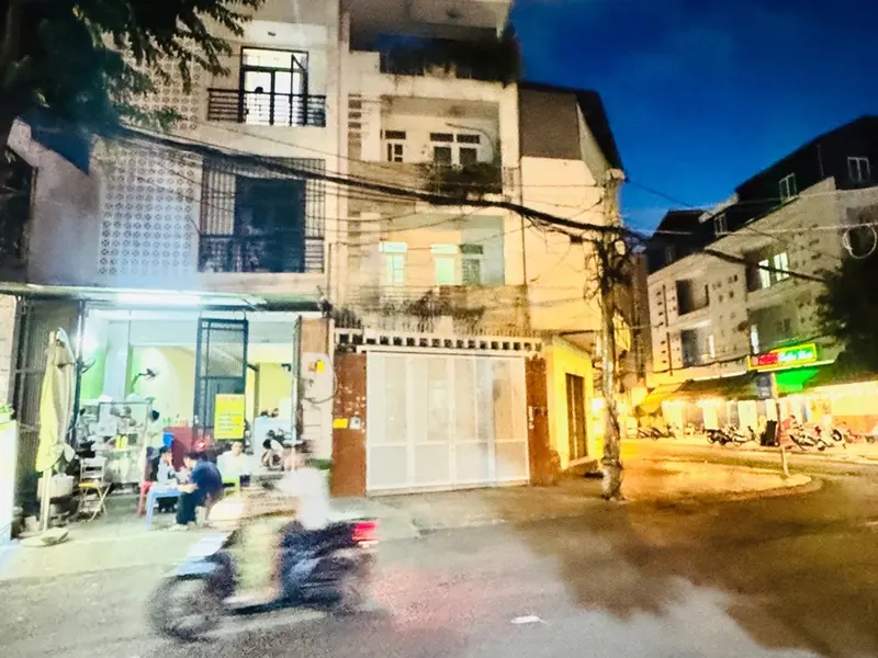 Bán nhà mặt phố tại KDC Him Lam, diện tích 120,7m2, 5 tầng, mặt tiền 5,3m... Bán nhà mặt phố tại Bình Hưng, Hồ Chí Minh 01
