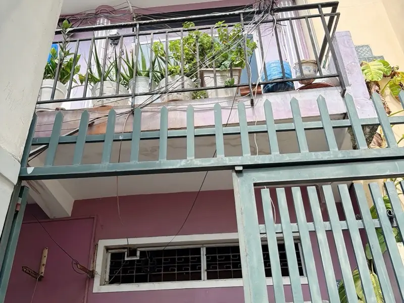 Bán gấp giảm 1.5 tỉ, chdv đang hoạt động với 10pn, dt lớn 136m2, ngang 7m. Vài bước ra hxh, sổ a4... Bán nhà riêng tại Bình Lợi Trung, Hồ Chí Minh 01