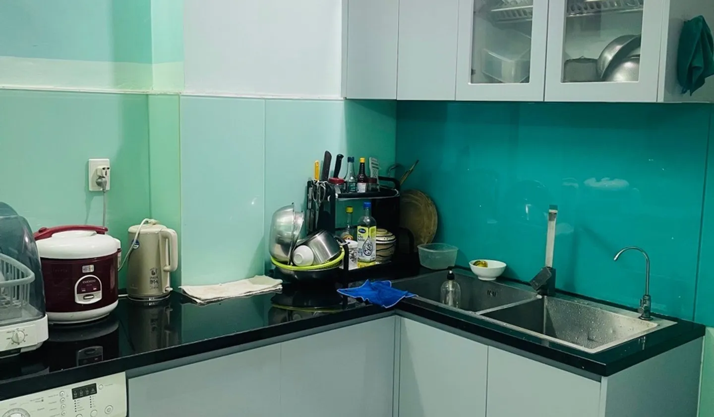 Nhà xinh tím chủ mời- Ngay khu Trấn Hưng -
Dt -49m2 -3 pn -2lầu-ngang 4.5m-Giá :5.9 tý TL :... Bán nhà riêng tại Tân Hòa, Hồ Chí Minh 01