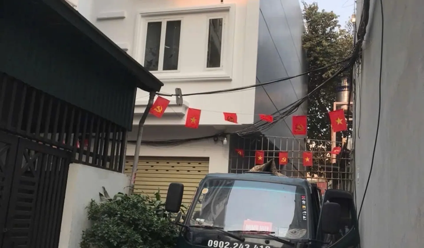 Nhà riêng ba tầng rộng rãi tại khu vực Trung Hành với thiết kế thoáng mát... Bán nhà riêng tại Hải An, Hải Phòng 01