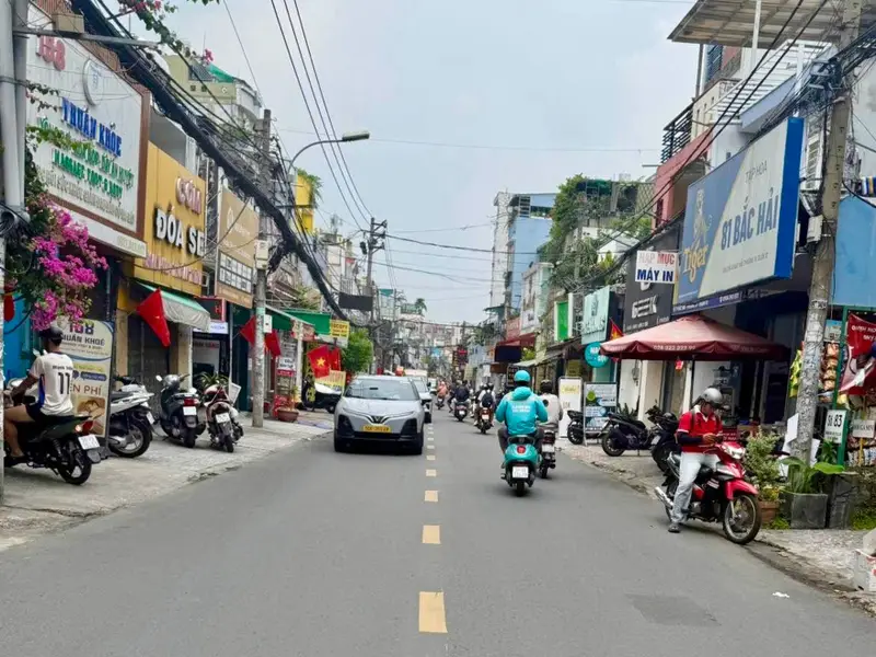 Nhà 5 tầng Bắc hải,diện tích 85m2 giá 17,2 tỷ... Bán nhà mặt phố tại Tân Hòa, Hồ Chí Minh 01
