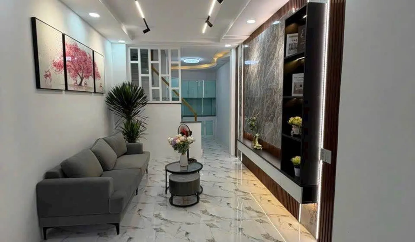 Nhà 3 tầng 3 phòng ngủ gần công viên tại Lê Văn Thọ, tiện ích đầy đủ... Bán nhà riêng tại An Hội Đông, Hồ Chí Minh 01