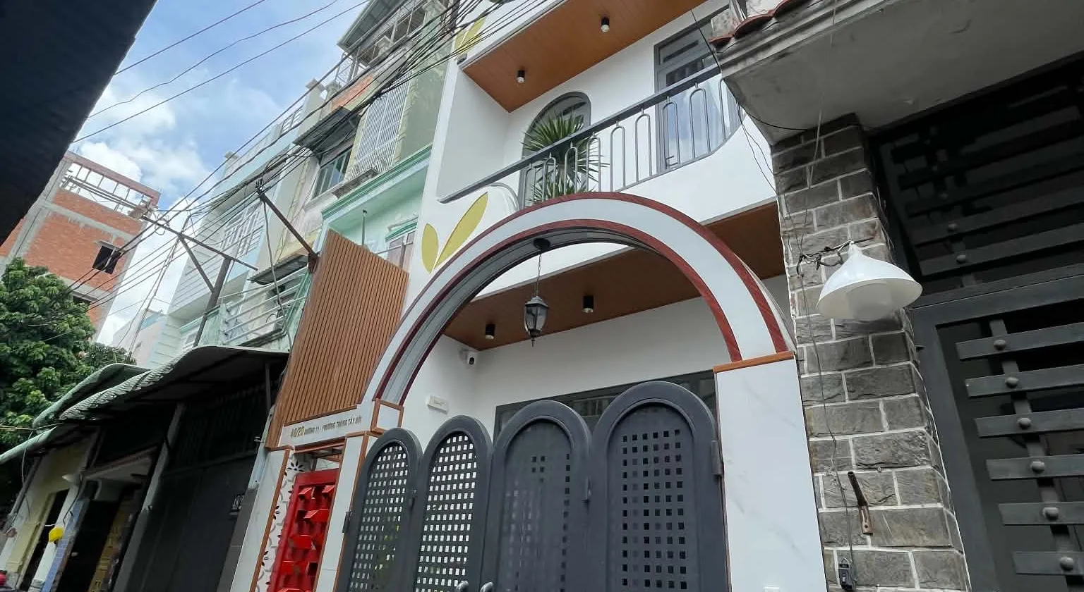 Nhà mới toanh 4 tầng, hẻm xe hơi Gò Vấp cực xịn... Bán nhà riêng tại Thông Tây Hội, Hồ Chí Minh 01