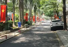 Nhà lô góc 3 tầng hẻm xe hơi quận 12 - Tiện nghi đầy đủ. Chỉ 6.3 Tỷ... Bán nhà riêng tại Trung Mỹ Tây, Hồ Chí Minh 03