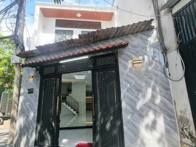 🏡 NHÀ ĐẸP HẺM XE HƠI THÔNG LÊ VĂN KHƯƠNG - 4.5❌10m - 2 TẦNG - ĐI BỘ CHỢ THIẾC - NHỈNH 2 Tỏi... Bán nhà riêng tại Tân Thới Hiệp, Hồ Chí Minh 01