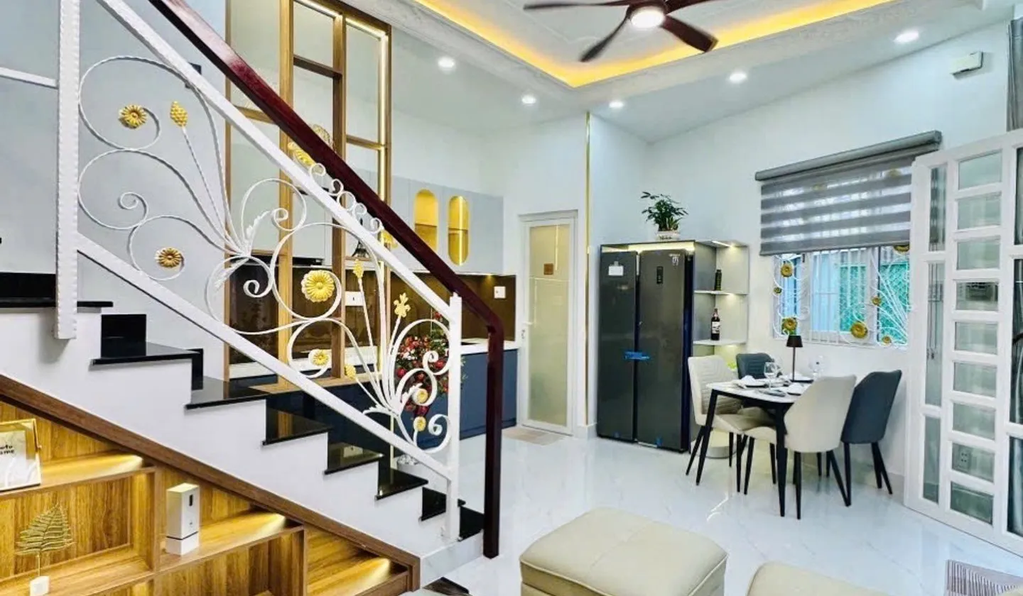 Nhà đẹp 5 tầng Phú Nhuận, tặng full tiện nghi... Bán nhà riêng tại Đức Nhuận, Hồ Chí Minh 01