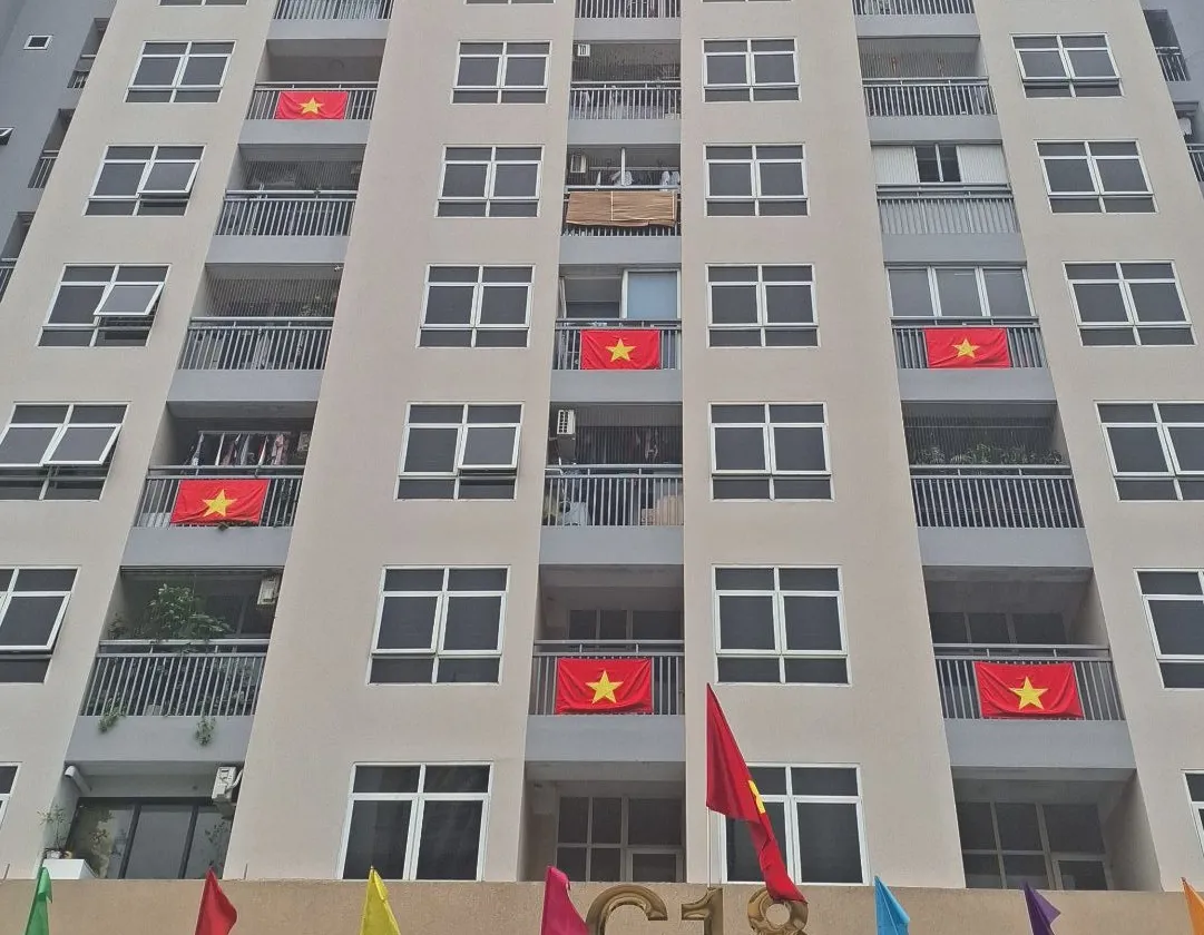 Bán căn hộ 3 phòng ngủ tại phường Hồng Hà, Hà Nội... Bán căn hộ chung cư tại Hồng Hà, Hà Nội 01