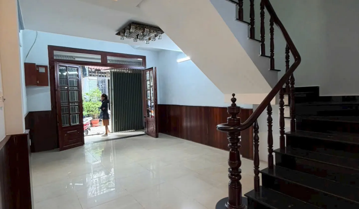 Bán nhà 5 tầng 4PN 5WC tại Phú Thọ Hòa, TP.HCM giá 6.1 tỷ... Bán nhà riêng tại Phú Thọ Hòa, Hồ Chí Minh 01