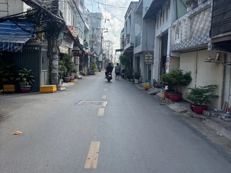 Bán nhà riêng mặt tiền Nguyễn Quý Êm, diện tích sử dụng 54m², phù hợp kinh doanh... Bán nhà riêng tại An Lạc, Hồ Chí Minh 01