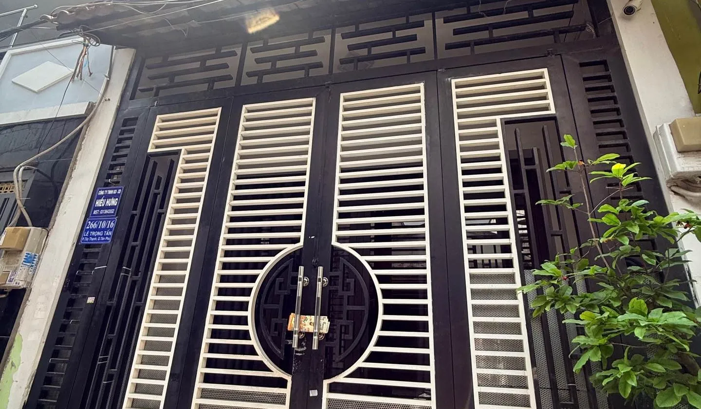 Bán nhà riêng 2 tầng tại quận với diện tích 44m2, pháp lý chuẩn... Bán nhà riêng tại Tây Thạnh, Hồ Chí Minh 01