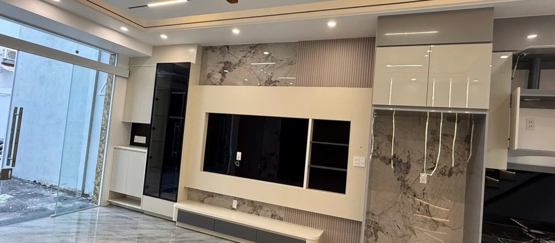 Bán nhà riêng 4 tầng 47m2 hướng Tây Bắc tại Hồ Sen, thiết kế hiện đại... Bán nhà riêng tại Lê Chân, Hải Phòng 01