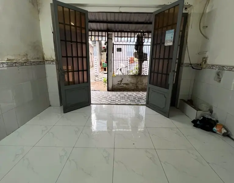 BÁN NHÀ ĐẸP 2 TẦNG - 40 M2-2PN- CÁCH 30M RA NGUYỄN THỊ THẬP- GIÁ NHỈNH6 Đ... Bán nhà riêng tại Tân Mỹ, Hồ Chí Minh 01