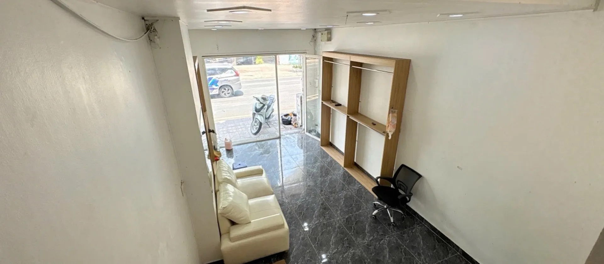 Nhà mặt phố 3 tầng tại Phú Nhuận, diện tích 25.9m2... Bán nhà mặt phố tại Phú Nhuận, Hồ Chí Minh 01