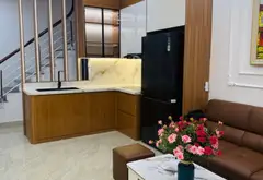 Nhà 5 tầng rộng thoáng, ô tô đỗ cửa, thuận tiện kinh doanh tại quận Thanh Xuân... Bán nhà riêng tại Khương Đình, Hà Nội 06