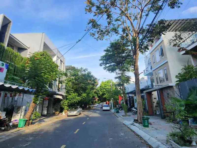 MUA ĐẤT Ở ĐẢO 1, NHIỀU NGƯỜI CHỈ NHÌN MẶT TIỀN – LÔ NÀY CÒN MỘT ĐIỂM RẤT ĐÁNG XEM... Bán đất tại Hòa Xuân, Đà Nẵng 01