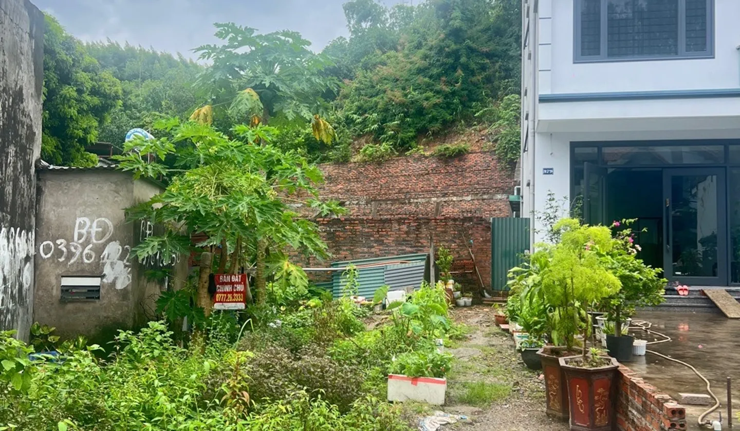 Đất nền vị trí thuận tiện tại phường Hà Lầm, Quảng Ninh... Bán đất tại Hà Lầm, Quảng Ninh 01