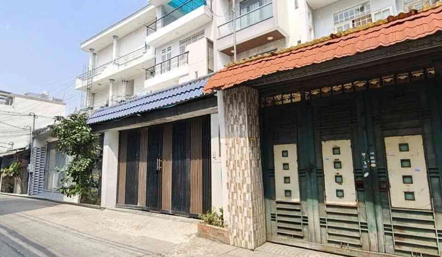 Cơ hội vàng sở hữu nhà riêng 4 tầng hiếm có tại quận 6... Bán nhà riêng tại Bình Phú, Hồ Chí Minh 01