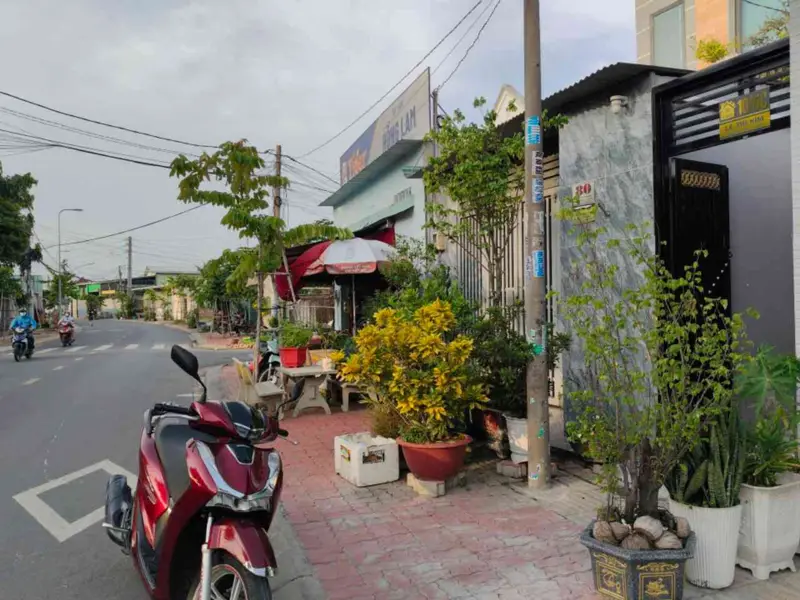 Nhà Lê Thị Kim, Hóc Môn, 4x18m, Shr, bán 3.x tỷ... Bán nhà mặt phố tại Xuân Thới Sơn, Hồ Chí Minh 01