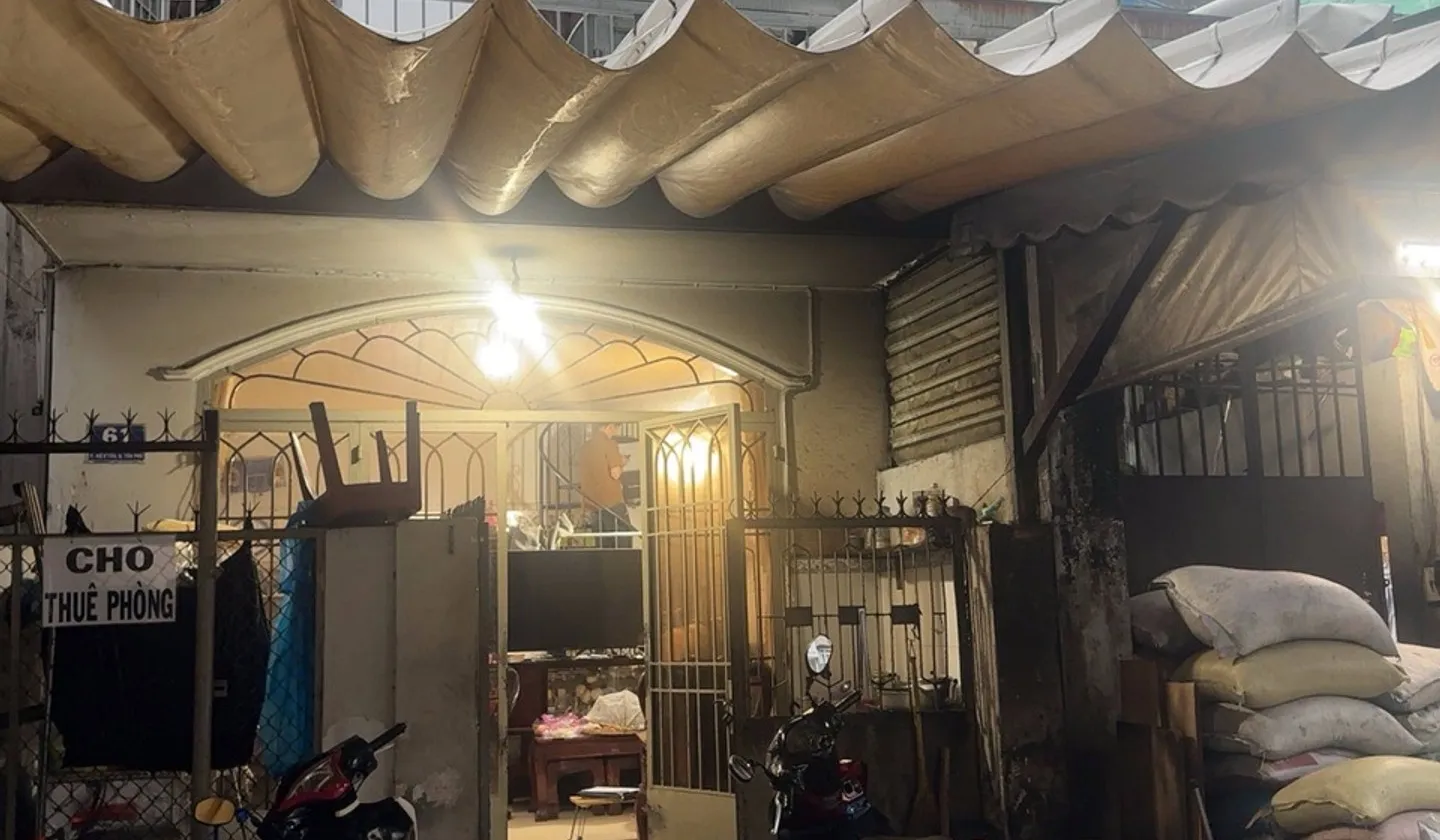 Nhà phố Phú Thạnh rộng rãi, giá giảm cực sốc... Bán nhà mặt phố tại Phú Thạnh, Hồ Chí Minh 01