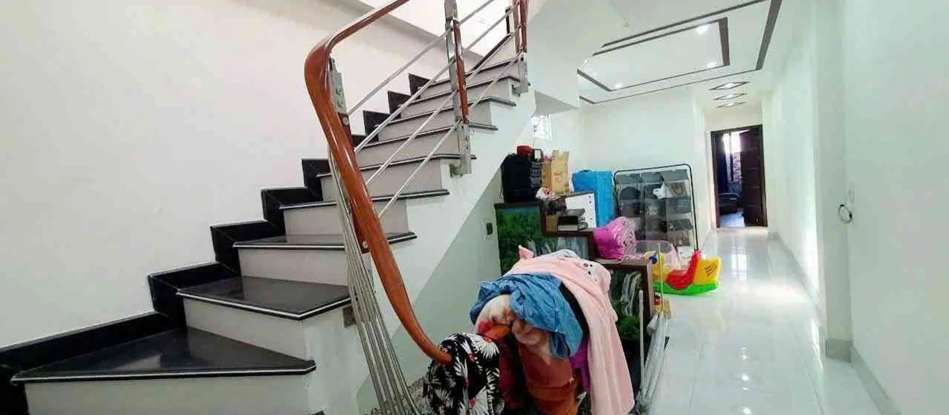 Nhà mặt phố hướng Đông Nam tại quận sầm uất, vị trí kinh doanh đắc địa... Bán nhà mặt phố tại An Biên, Hải Phòng 01