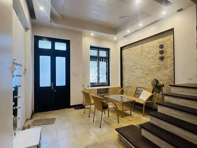 BÁN NHÀ NGUYỄN VĂN CỪ, LONG BIÊN 40M2- 5 TẦNG - NGÕ THÔNG, Ô TÔ TRÁNH - GẦN ĐƯỜNG CẦU TRẦN HƯNG ĐẠO... Bán nhà riêng tại Long Biên, Hà Nội 01