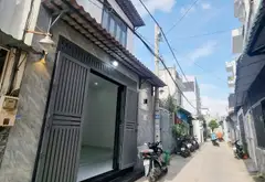 NHÀ MỚI ĐẸP – KIÊN CỐ – HẺM XE HƠI THÔNG DT 5.4x15 2 tầng chỉ nhỉnh 3 Đ... Bán nhà riêng tại Trung Mỹ Tây, Hồ Chí Minh 01