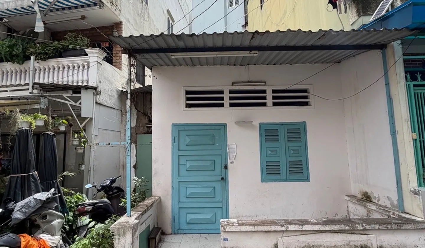 Bán nhà 2 tầng mặt tiền 4.4m tại Phú Nhuận, giá 7.9 tỷ... Bán nhà riêng tại Phú Nhuận, Hồ Chí Minh 01