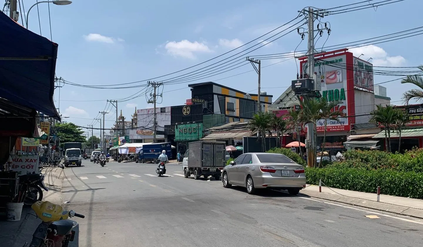 Bán đất 150m2 tại phường An Phú Đông, Hồ Chí Minh, pháp lý sổ hồng chính chủ... Bán đất tại An Phú Đông, Hồ Chí Minh 01
