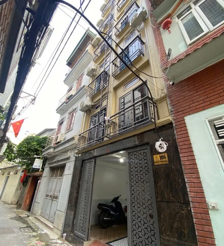 - Trương Định, ngõ ô tô, 17 phòng khép kín, thang máy hiện đại... Bán owner_side tại Hoàng Mai, Hà Nội 01