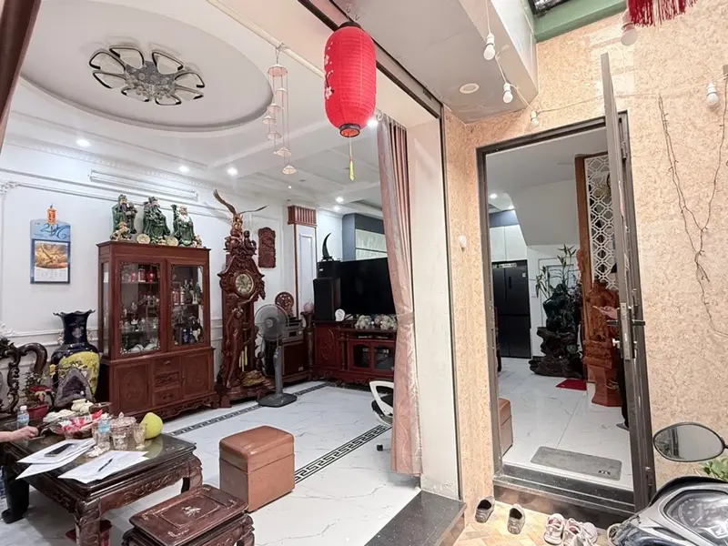 Bán nhà 4 tầng 5 phòng ngủ tại Phường Phúc Lợi, Hà Nội giá 12,2 tỷ... Bán nhà riêng tại Phúc Lợi, Hà Nội 01