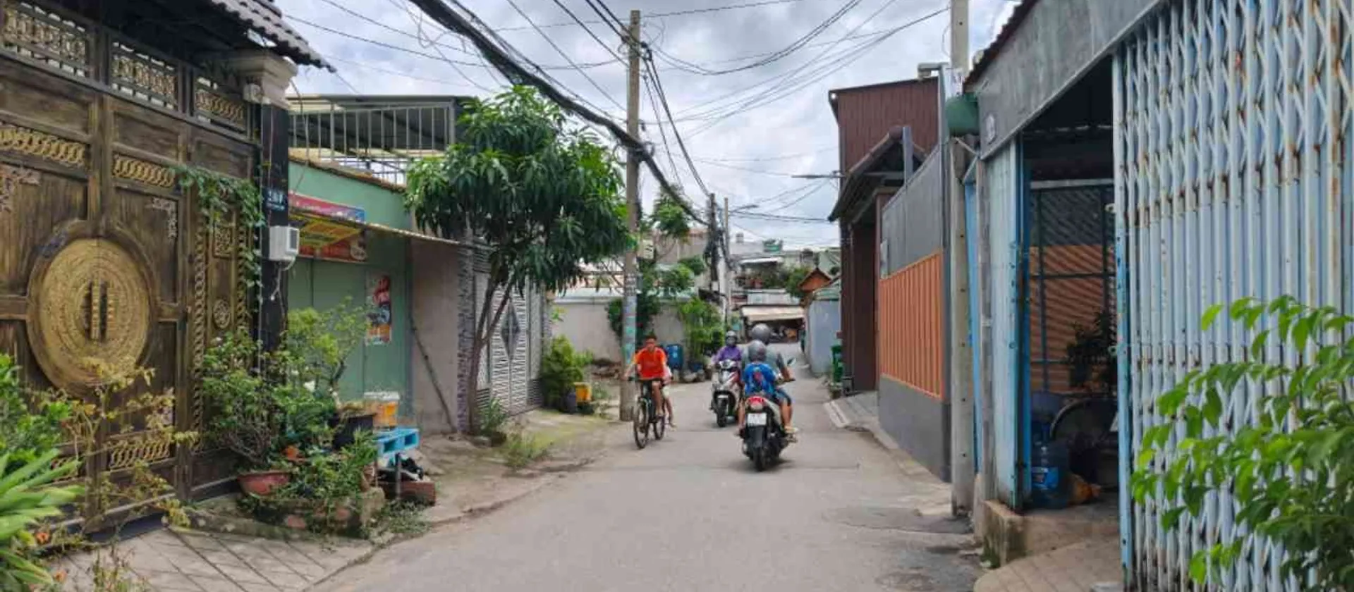 Nhà hẻm xe hơi Phường Thủ Đức, ngang 8m, giá sốc giảm ngay hôm nay... Bán nhà riêng tại Thủ Đức, Hồ Chí Minh 01