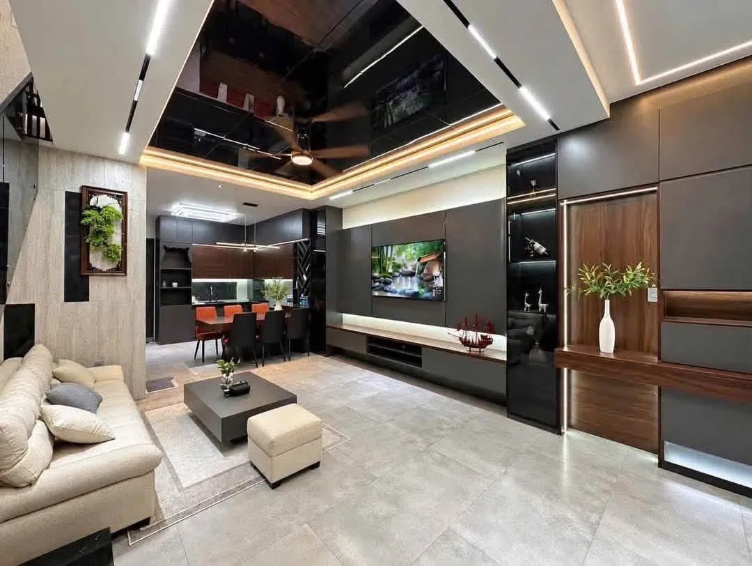 🏡 3 THÁNG 2 – QUẬN 10 GẦN NHÀ HÁT HOÀ BÌNH – HXH TỚI CỬA – 62M² – 4 TẦNG - 4 PN – 14 TỶ TL... Bán nhà riêng tại Vườn Lài, Hồ Chí Minh 01