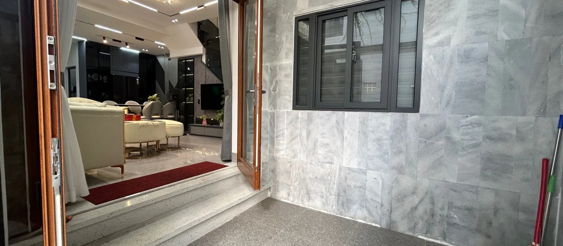 Nhà 3 tầng kiệt ô tô Điện Biên Phủ, 68m², nội thất cao cấp, giá 7.8 tỷ... Bán nhà riêng tại Thanh Khê, Đà Nẵng 01