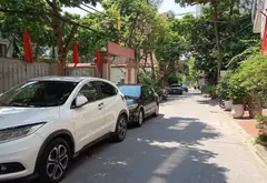 Nhà phân lô Hàng không - Phố Nguyễn Sơn - Long Biên - Dt 68m 7 tầng - oto tránh... Bán nhà riêng tại Bồ Đề, Hà Nội 03