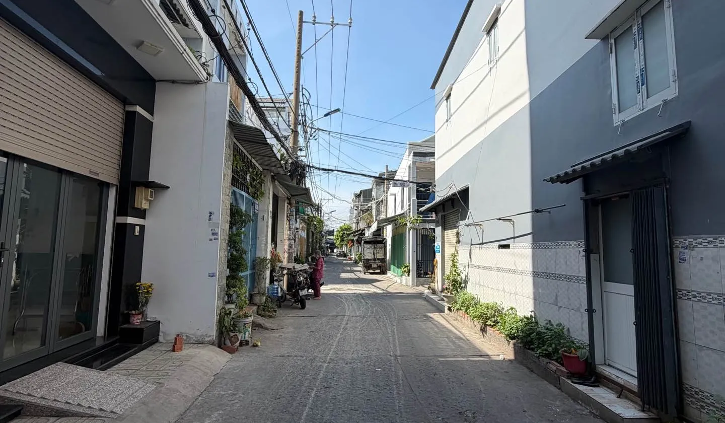 Cực hiếm Bình Tân: Siêu phẩm 6 tầng ngang >4m, nhà đẹp lung linh gần Ngã Tư 4 Xã... Bán nhà riêng tại Bình Trị Đông, Hồ Chí Minh 01