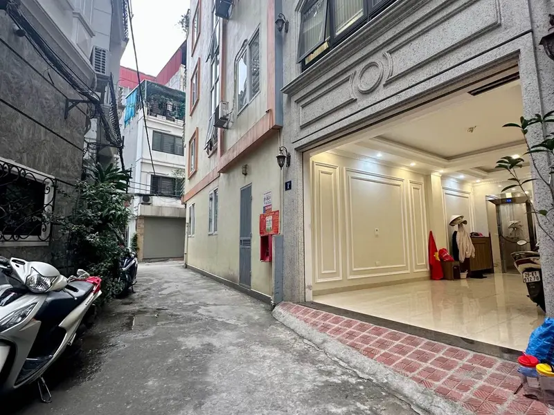 Bán nhà riêng 6 tầng tại Bồ Đề, Long Biên - ô tô vào nhà, diện tích 43m2... Bán nhà riêng tại Bồ Đề, Hà Nội 01