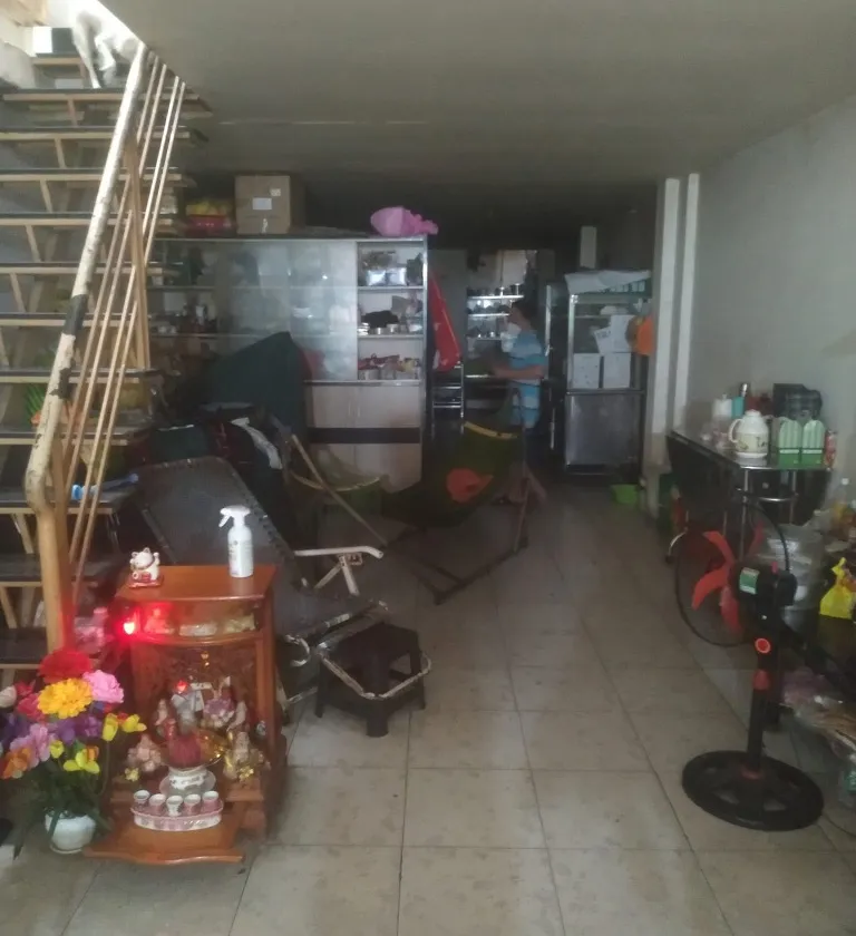 Bán nhà 2 tầng mặt tiền 4m khu vực nhộn nhịp Tân Bình... Bán nhà mặt phố tại Bảy Hiền, Hồ Chí Minh 01