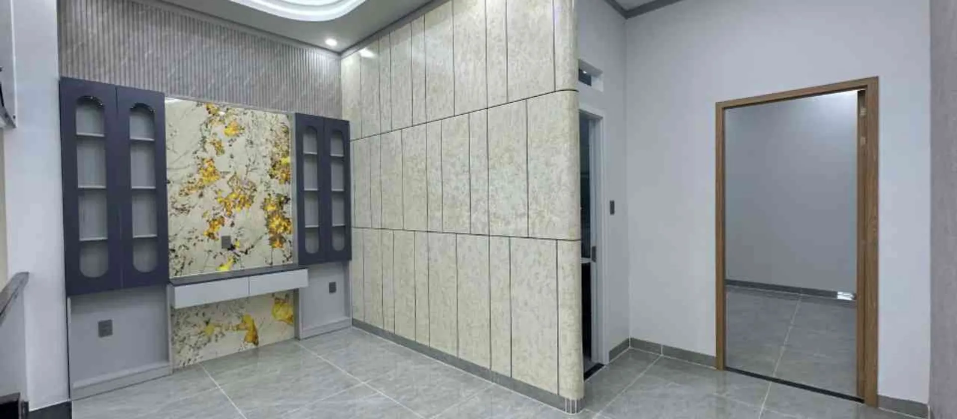 Bán nhà ngay chợ Dĩ An 100m2 4 tầng 4 phòng ngủ sân ô tô chỉ 7,8 tỷ.... Bán nhà riêng tại Dĩ An, Hồ Chí Minh 01