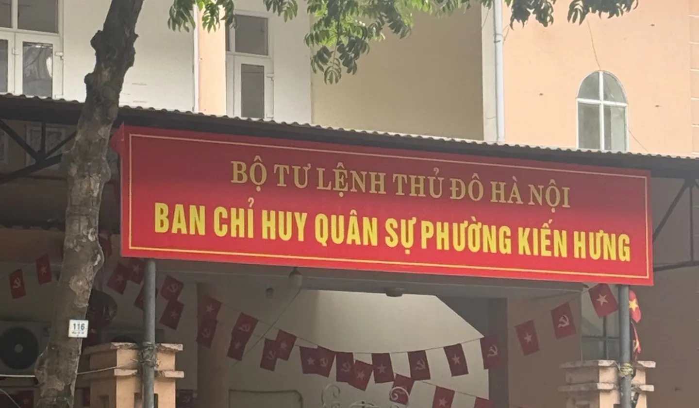 Ô tô đỗ cửa - Nhà rộng thoáng ngay khu dân cư sầm uất... Bán nhà riêng tại Kiến Hưng, Hà Nội 01