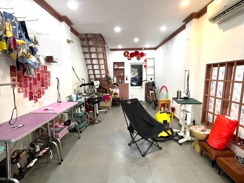Mặt tiền KD Hoàng Sa, dòng tiền 17t/tháng, phù hợp buôn bán. Khu vực TT buôn bán sầm uất.... Bán nhà mặt phố tại Tân Định, Hồ Chí Minh 01