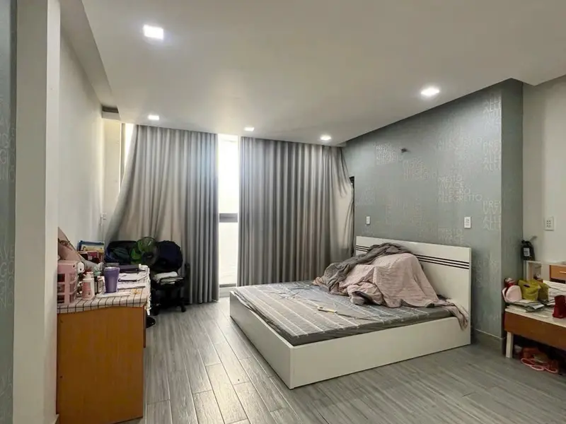 Nhà 4 Tầng Ngay Quận 10 - Full Tiện Nghi, 2 Sân Thượng Chill... Bán nhà riêng tại Vườn Lài, Hồ Chí Minh 01