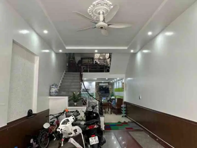 Nhà 4,5 tầng hiện đại tại Phương Lưu 6 - Không gian sống đẳng cấp với 4 phòng ngủ khép kín... Bán nhà riêng tại Đông Hải, Hải Phòng 01