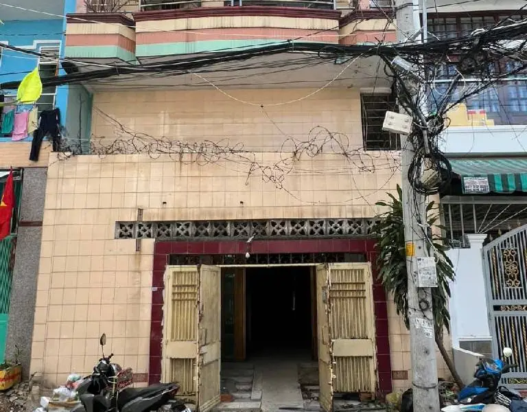 Nhà rộng giá sốc gần chợ Tân Phước, xe hơi vào tận cửa... Bán nhà riêng tại Tân Hòa, Hồ Chí Minh 01