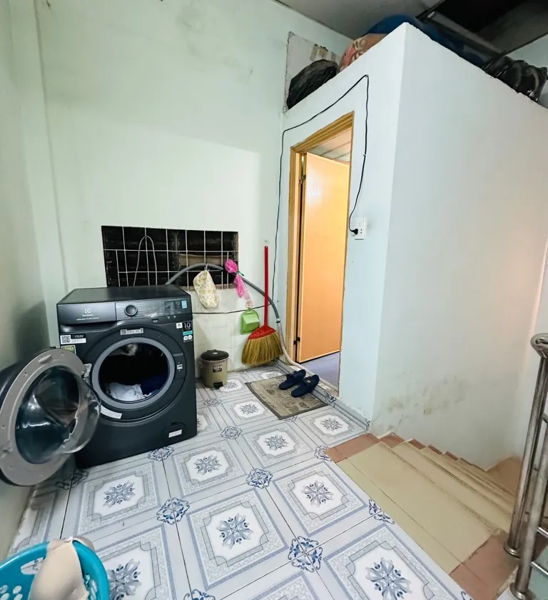 Nhà 3 Tầng Tiện Nghi, An Ninh Ở Quận Tân Bình... Bán owner_side tại Tân Hòa, Hồ Chí Minh 01