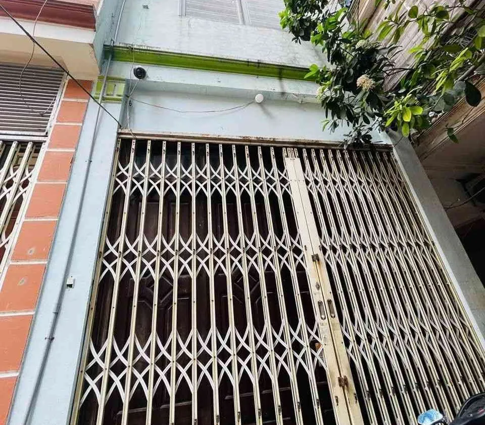 Nhà 4 tầng hiếm tại Hồ Tùng Mậu, gần ĐH Quốc gia, ĐH Thương Mại, BV 19-8, Chợ Đồng Xa...... Bán nhà riêng tại Cầu Giấy, Hà Nội 01