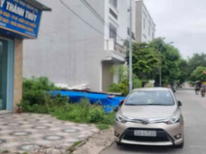 Bán nhà mặt phố diện tích 100m2 tại Phật Tích, Tiên Du, Bắc Ninh, mặt tiền 5m tiện kinh doanh... Bán nhà mặt phố tại Phật Tích, Bắc Ninh 01
