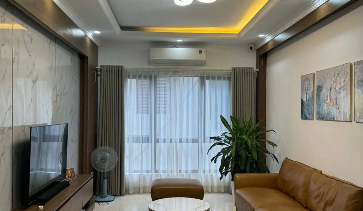 VÔ CÙNG HIẾM – LOANH QUANH 10 TỶ | LẠC LONG QUÂN – 6 TẦNG THANG MÁY... Bán nhà riêng tại Tây Hồ, Hà Nội 01