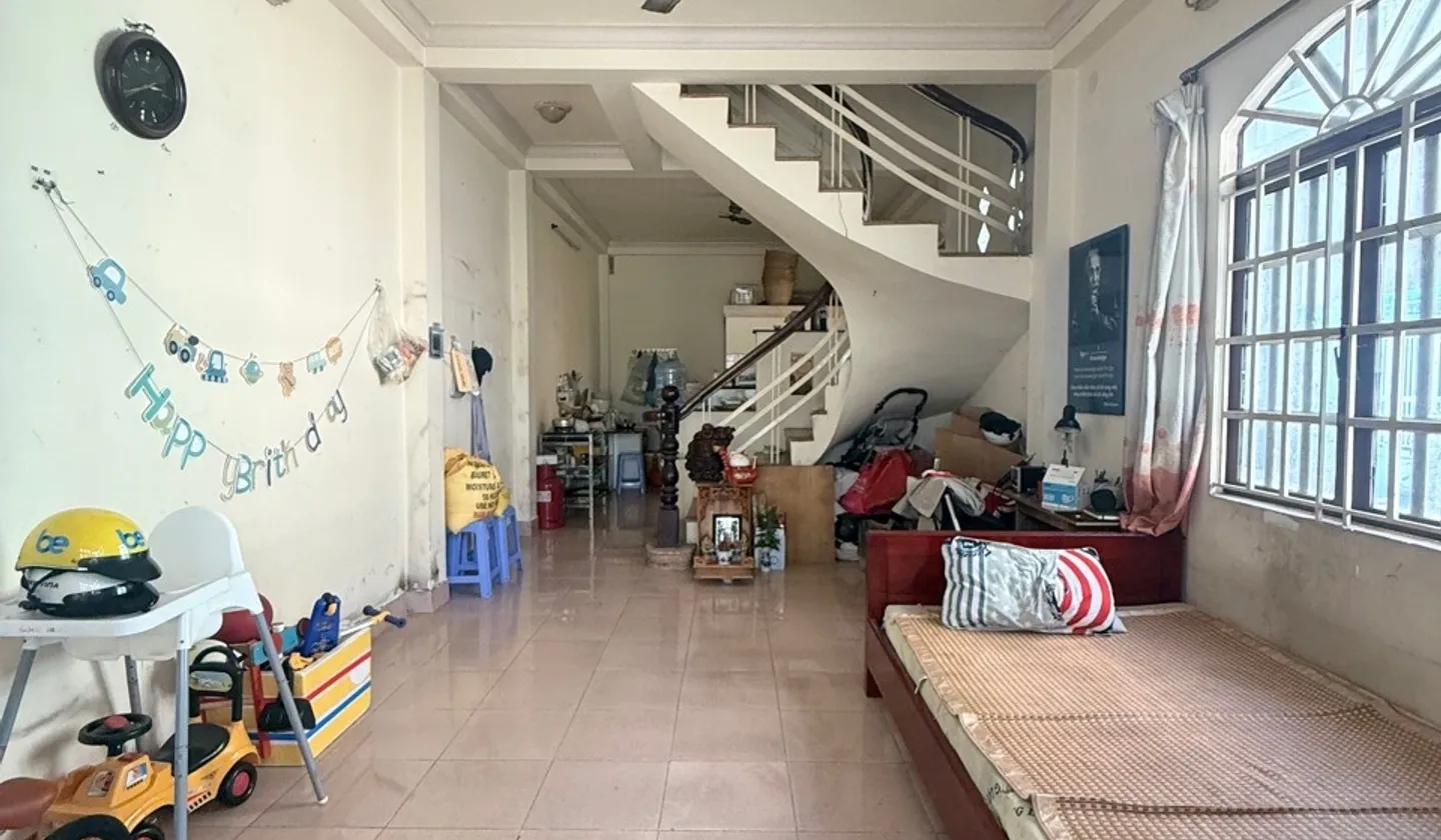 Bán nhà 2 tầng hẻm xe hơi tránh tại Hoàng Hoa Thám, quận Tân Bình... Bán nhà riêng tại Bảy Hiền, Hồ Chí Minh 01